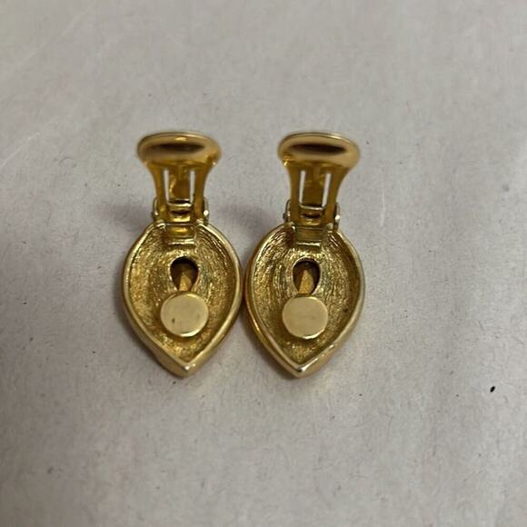 ‎CHRISTIAN DIOR SIGNATURE EARRINGS - Picture 5 of 5